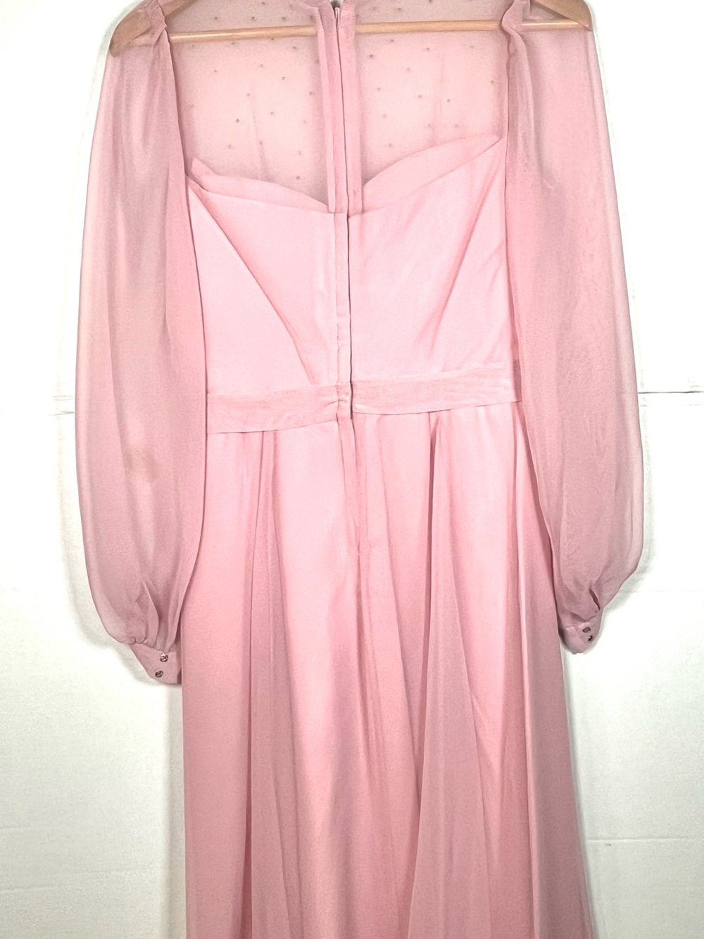 Elegant 1970s Pink Long-Sleeve Evening Dress with Sheer Yoke - Picture 8 of 15